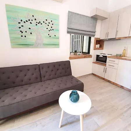 Elia Luxury Suite, Corfu Town Apartment